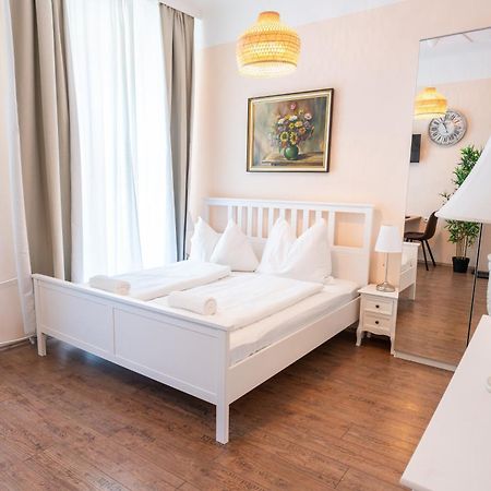 Hotel Schoenbrunn Wenen Buitenkant foto