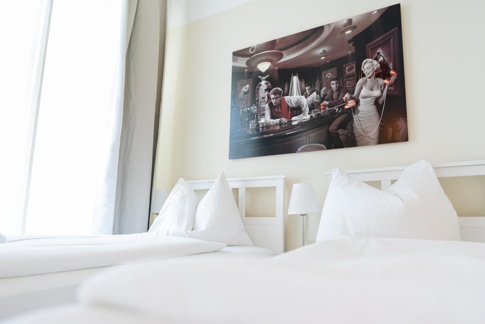 Hotel Schoenbrunn Wenen Buitenkant foto